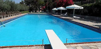 Douka Hotel 2*