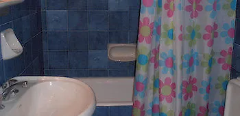 Hotel Douka