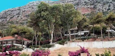 Douka Hotel