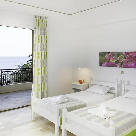 Hotel Douka 2*